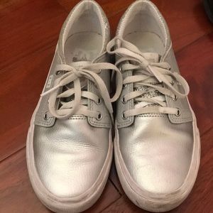 DC sneakers